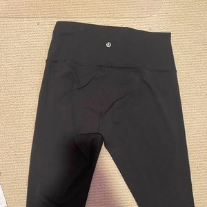 Black lululemon leggings